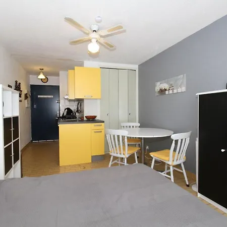2* Avec Balcon, Parking Et Proche Thermes - - Fr-1-553-100 Apartman *